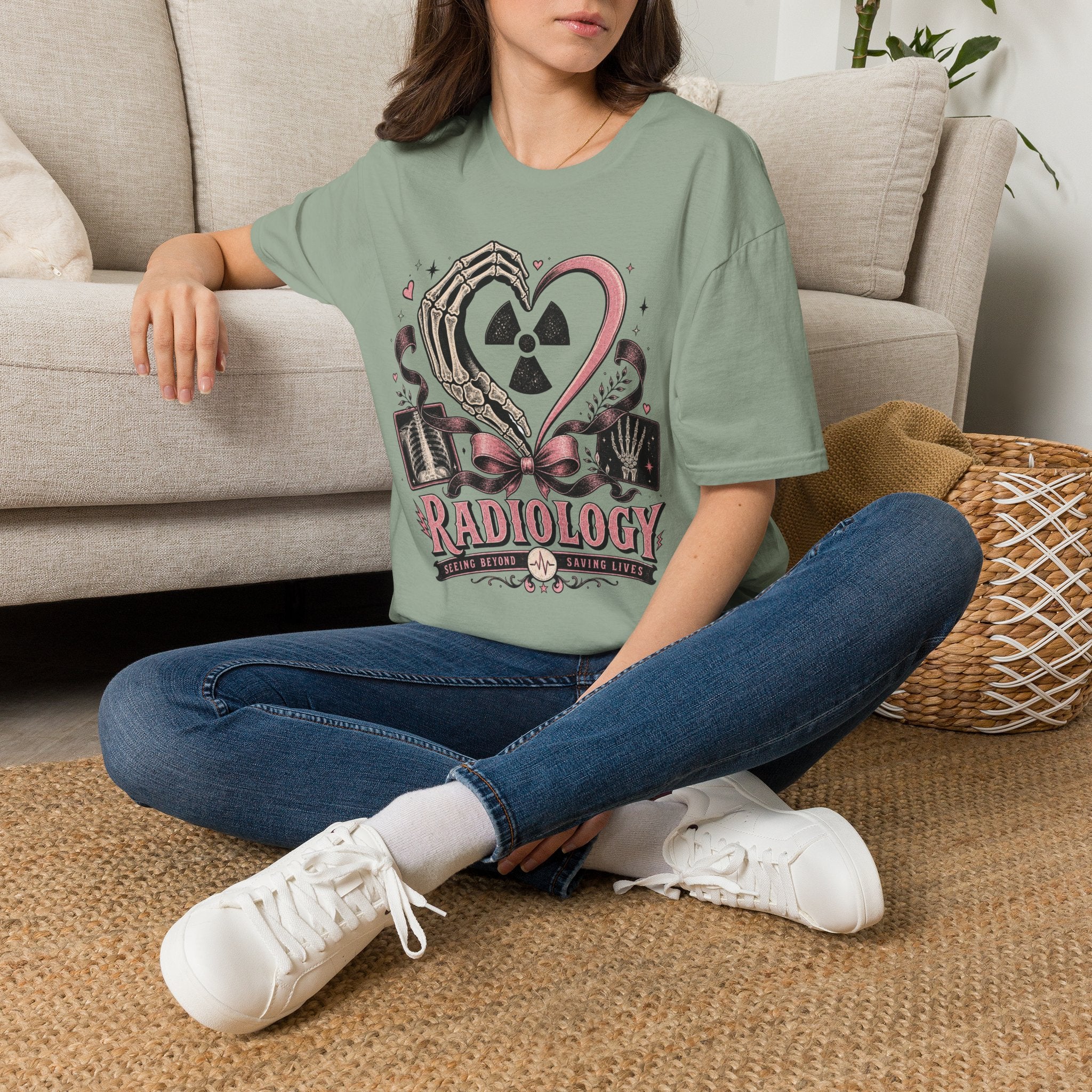 Skeleton heart hand Radiology with pink ribbon