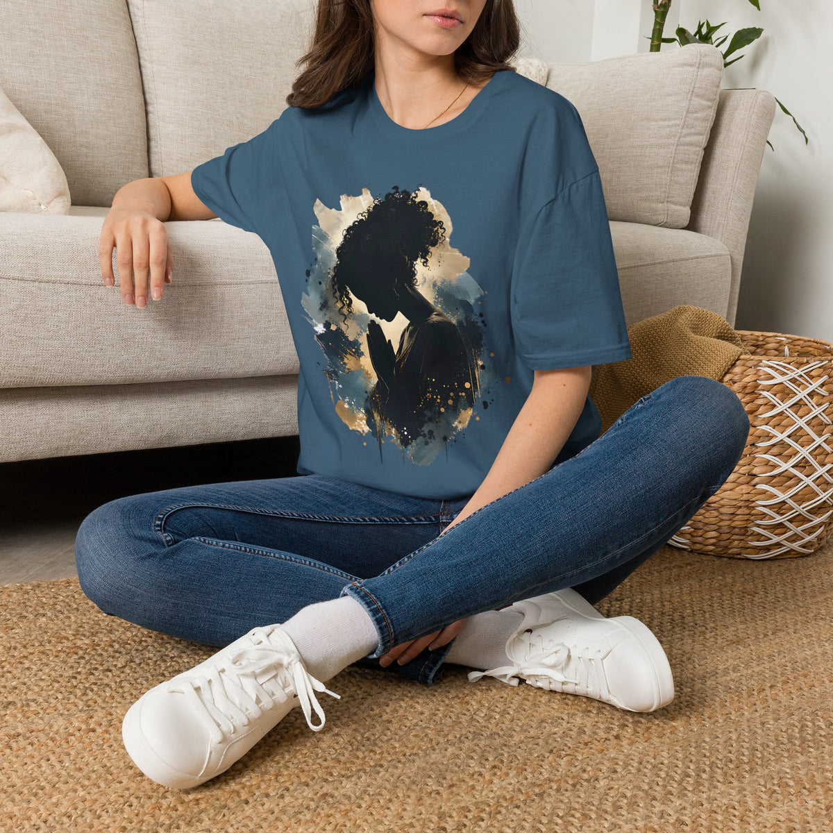 Faith & Prayer Women’s Graphic T-Shirt – Inspirational Christian Tee